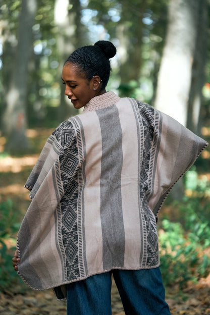 Handwoven Peruvian Wool Poncho Shawl