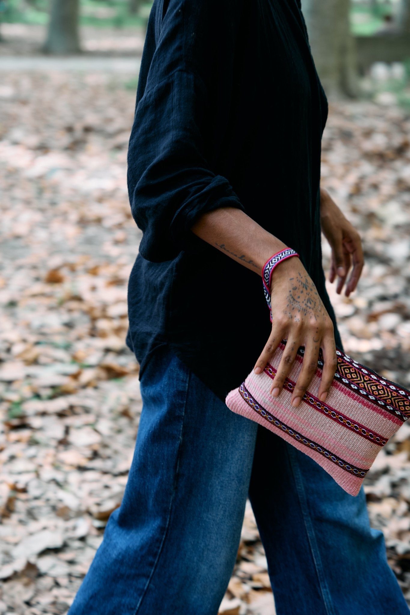 Small zippered pouch wallet